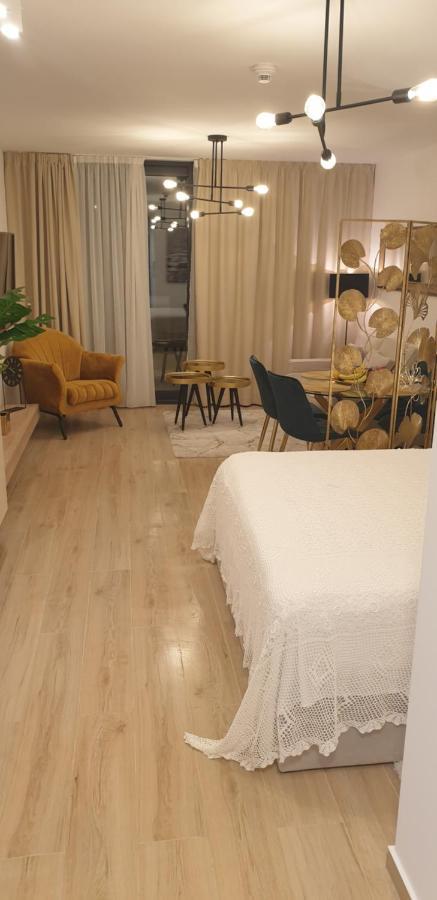 Apartment Golden - Private Parking *