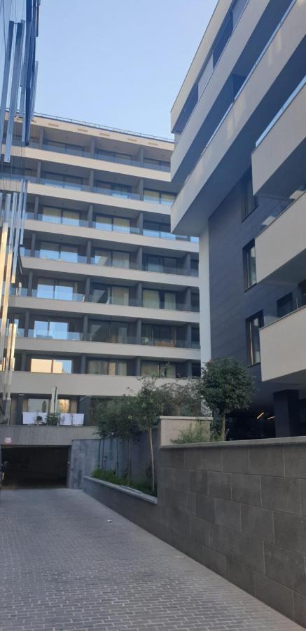 Golden - Private Parking Apartment